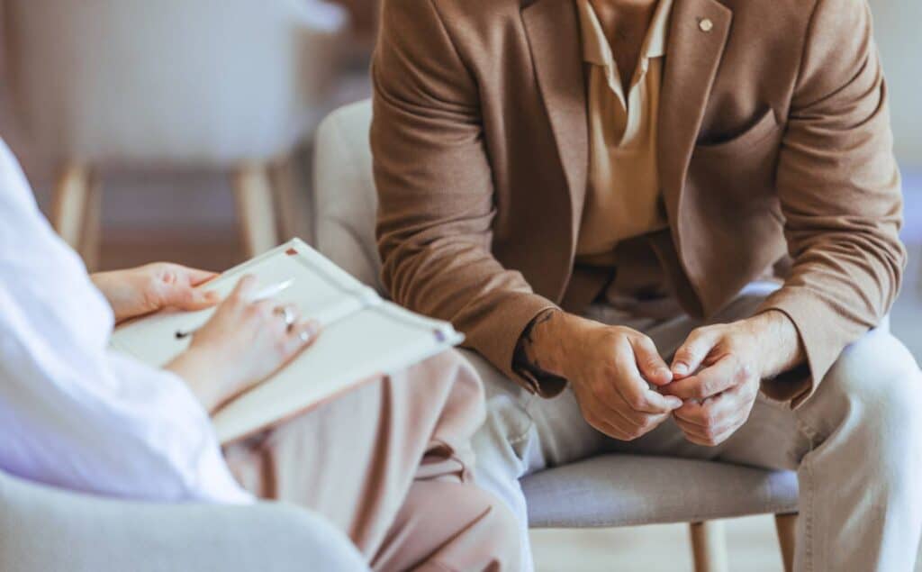 One-on-one psychiatric session during medical detox treatment near Indiana.